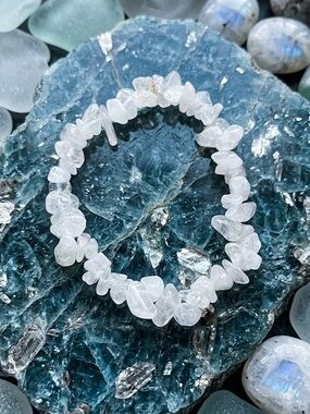 Hand Crafted White Quartz Chip Bracelet
